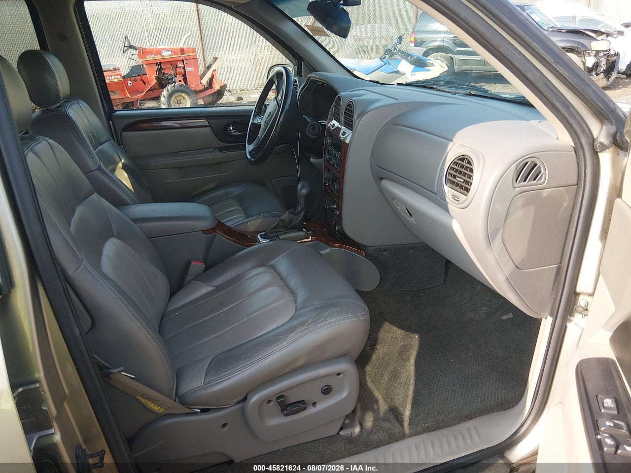 2002 GMC ENVOY SLT · 5/11