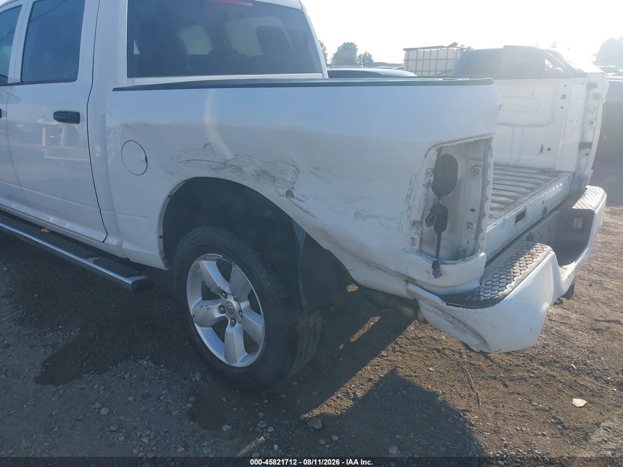 2015 RAM 1500 EXPRESS · 6/11