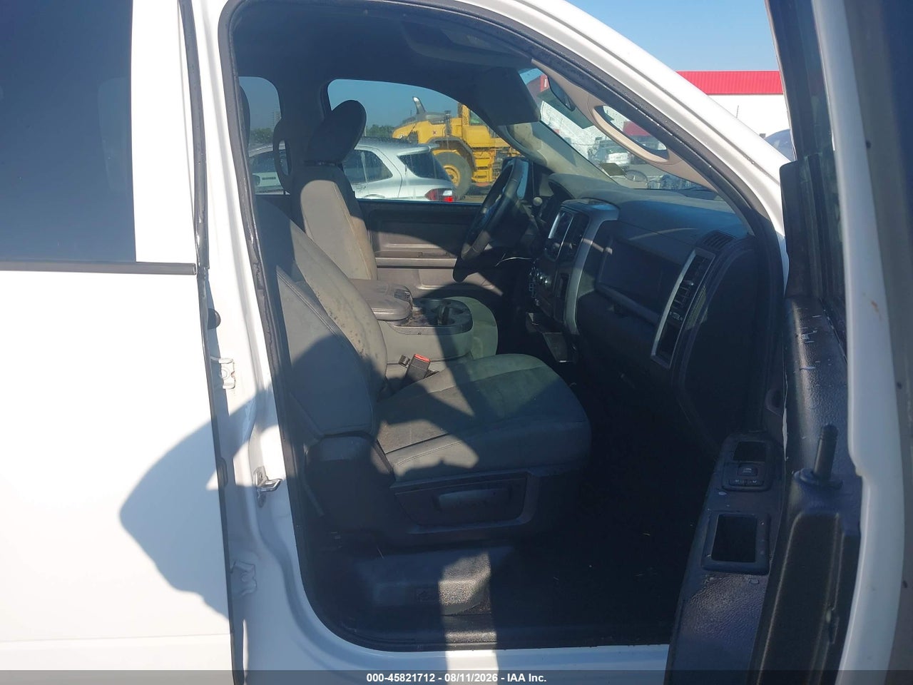 2015 RAM 1500 EXPRESS · 5/11