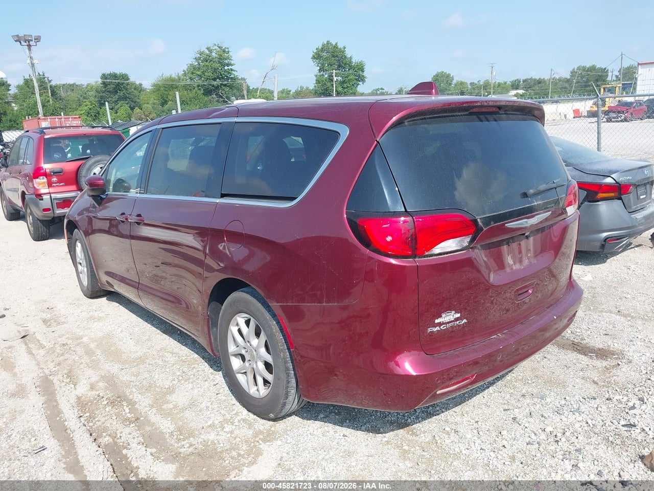 2018 CHRYSLER PACIFICA LX · 3/11