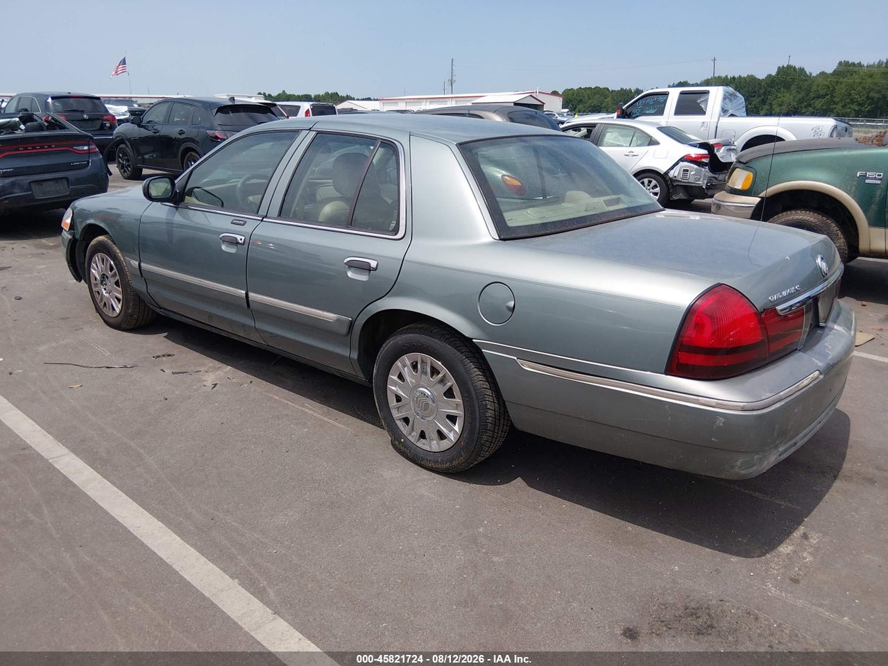 2MEFM74W55X****** · 2005 MERCURY GRAND MARQUIS GS · 3/6