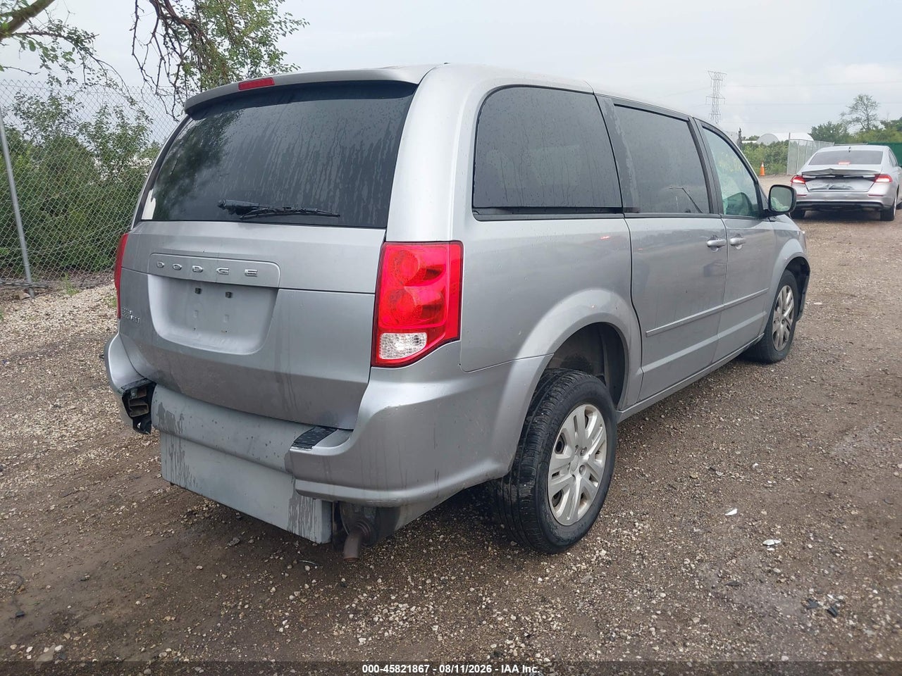 2016 DODGE GRAND CARAVAN SE · 4/11