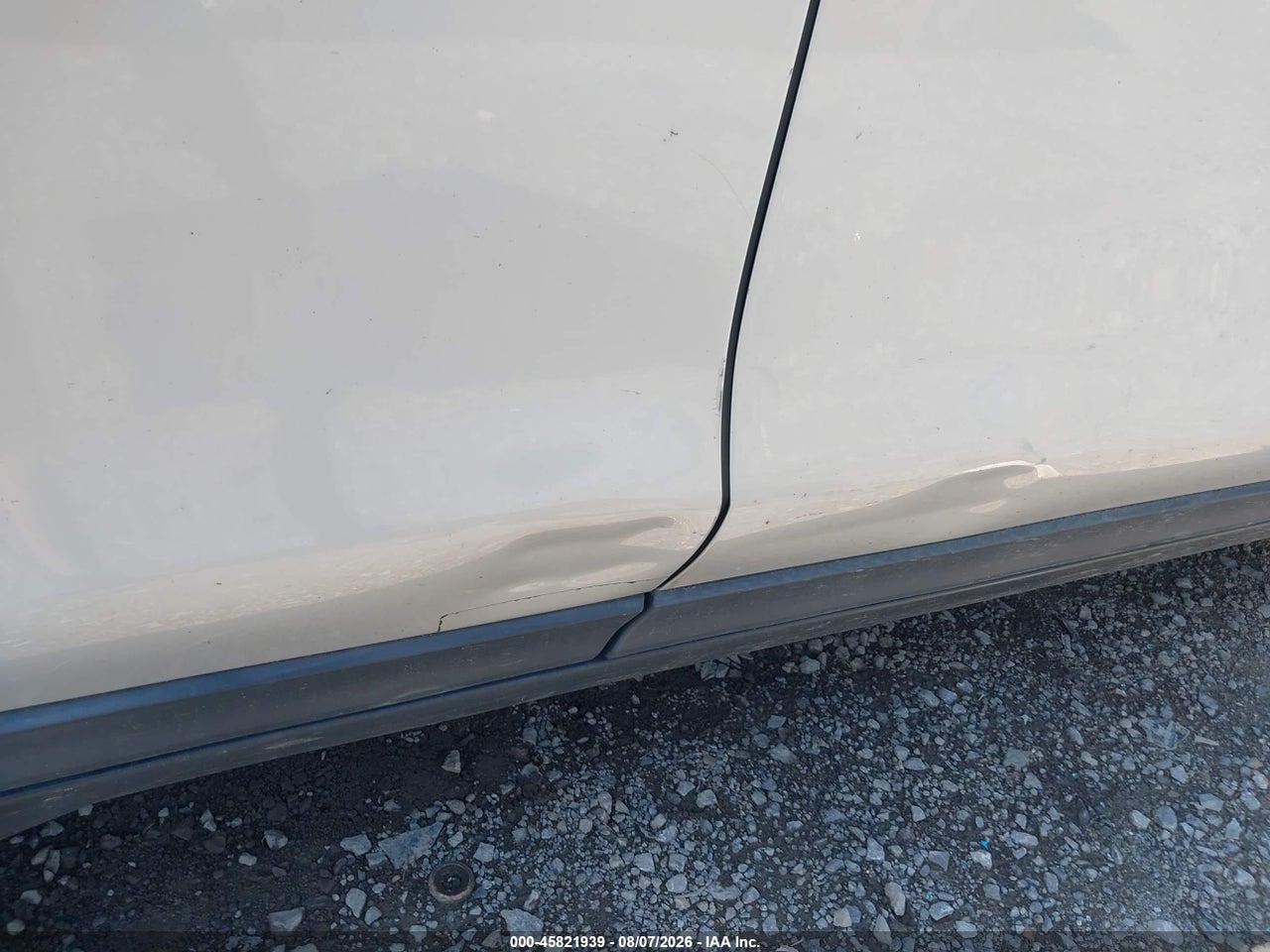 KNMAT2MV3GP****** · 2016 NISSAN ROGUE SV · 6/11