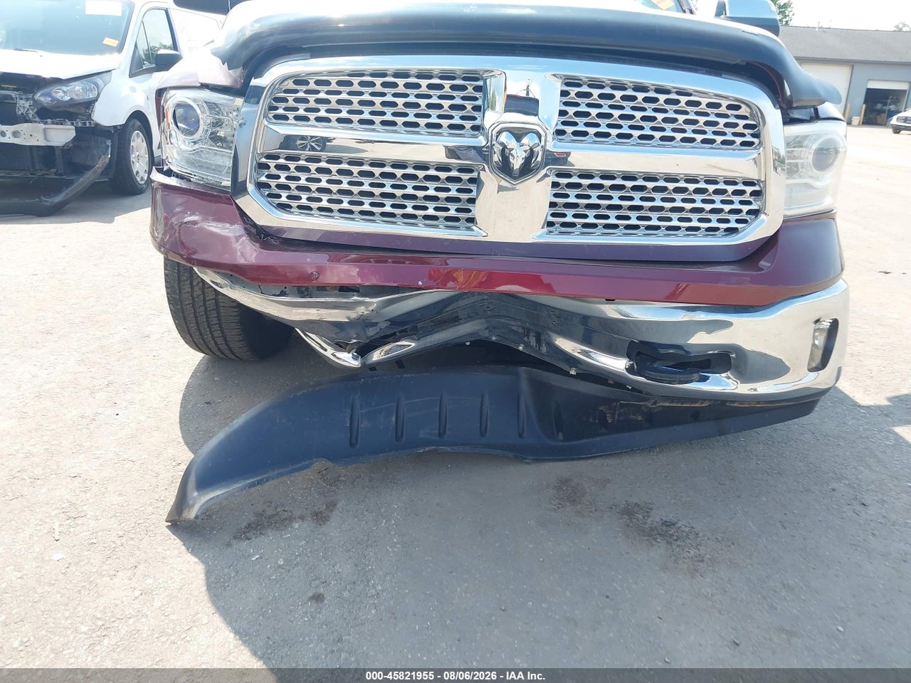 2016 RAM 1500 LARAMIE · 6/11