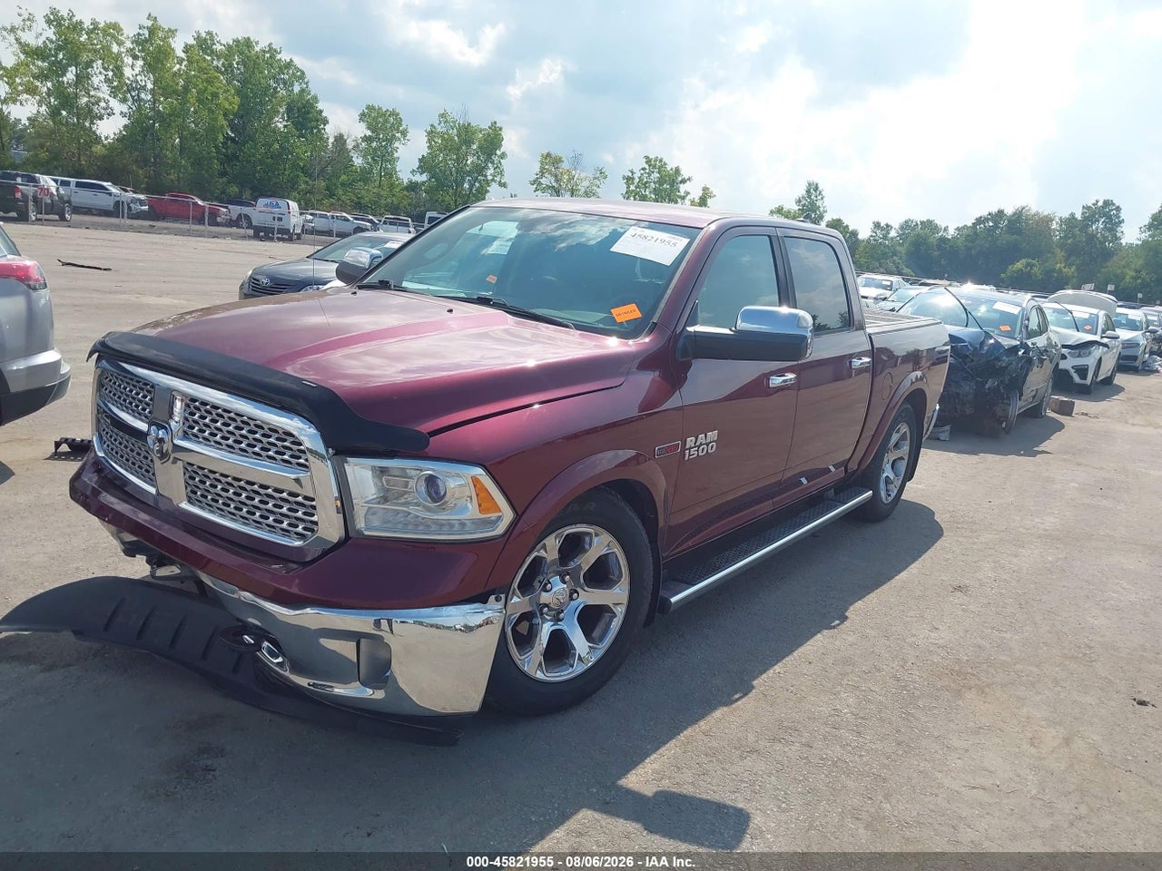 2016 RAM 1500 LARAMIE · 2/11