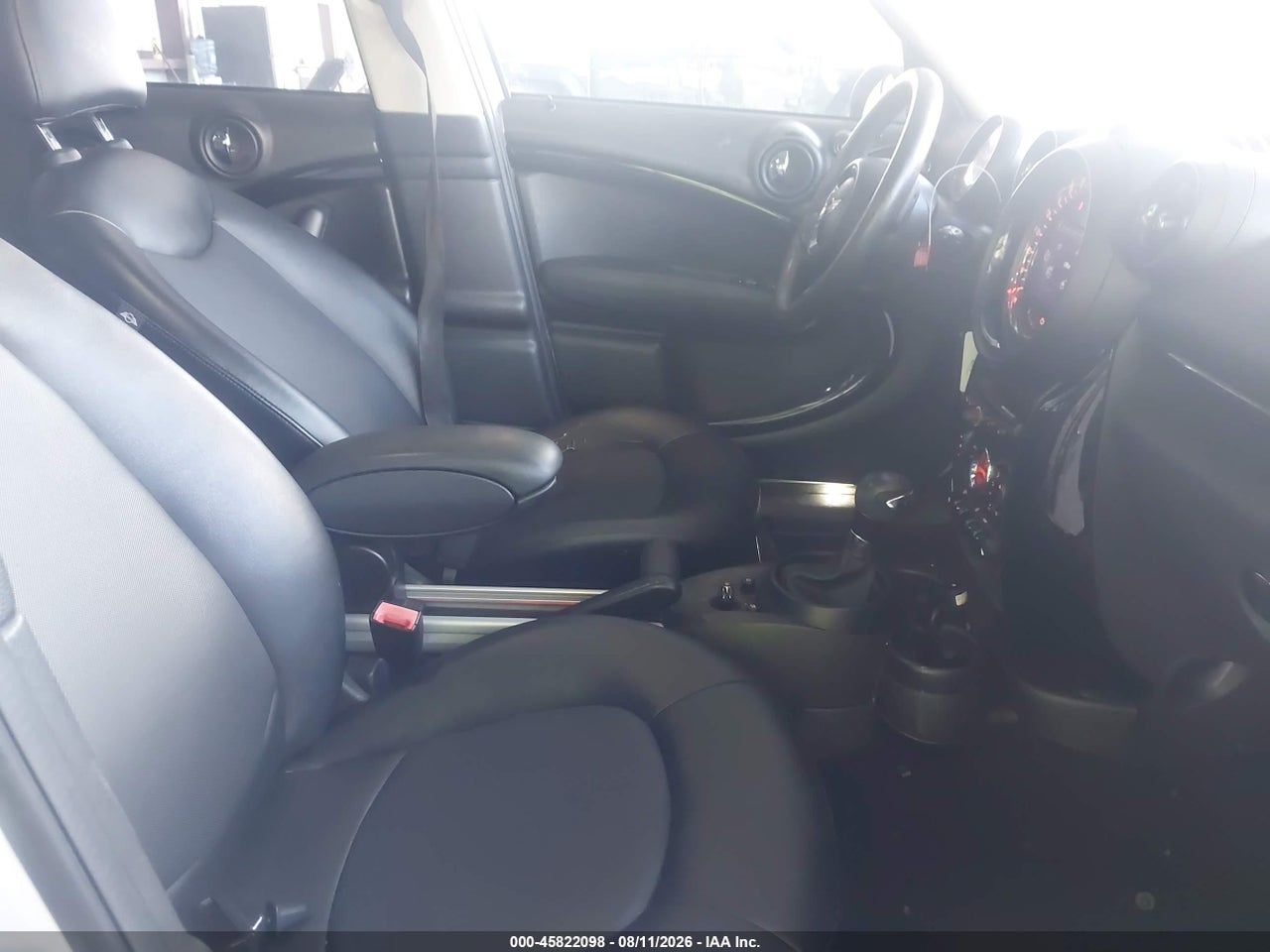 2016 MINI COUNTRYMAN COOPER · 5/11