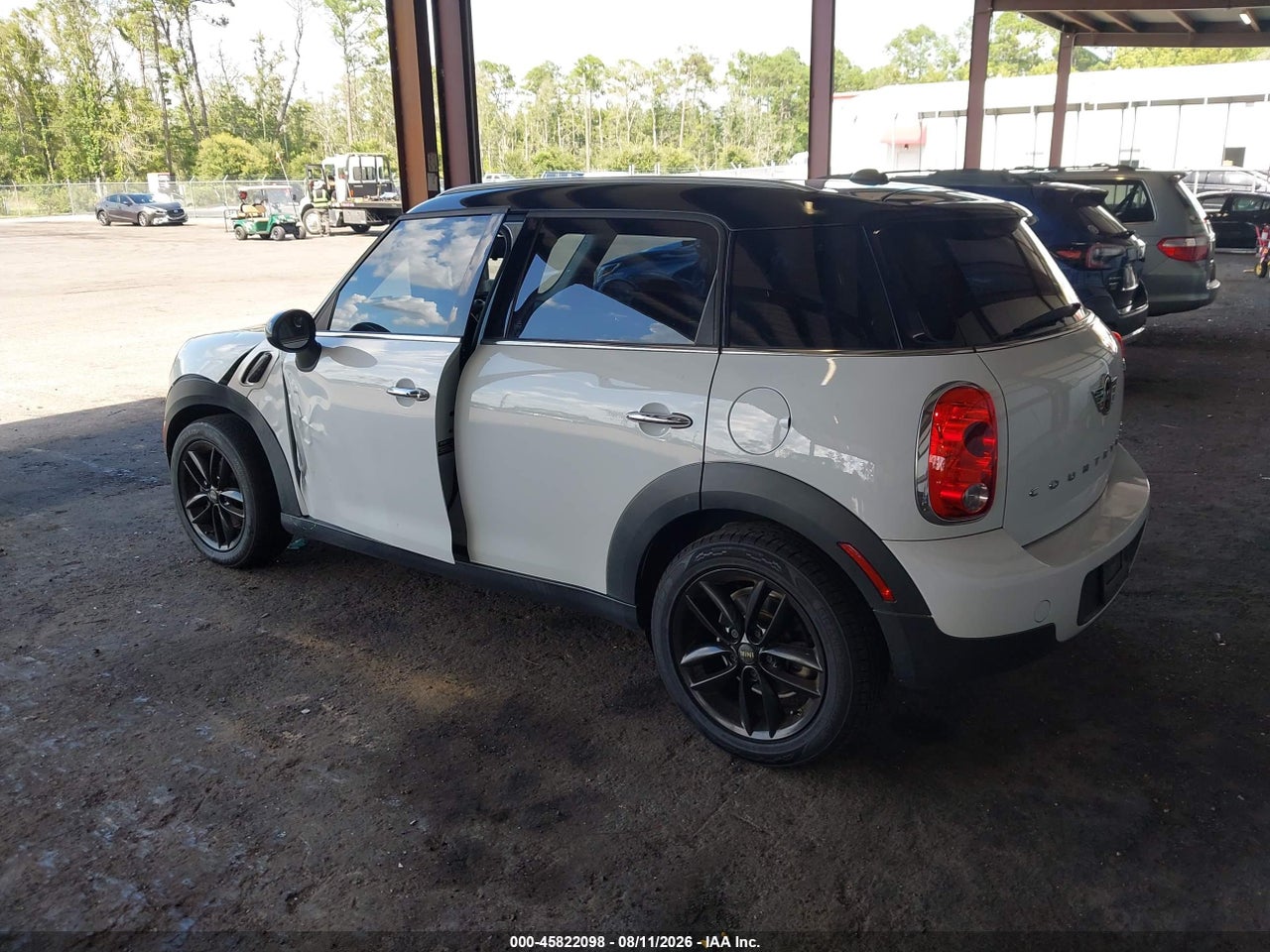 2016 MINI COUNTRYMAN COOPER · 3/11
