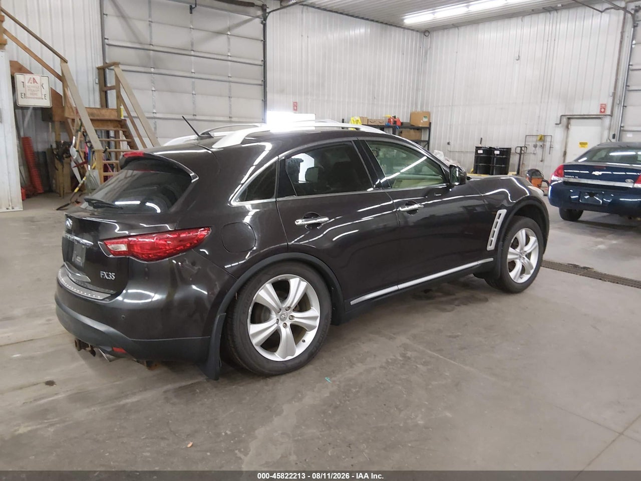 2010 INFINITI FX35 · 4/11