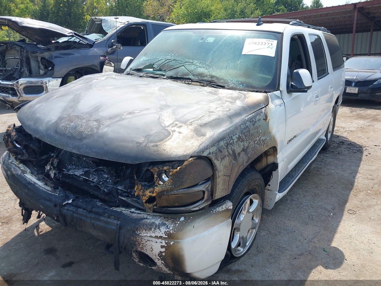 2006 GMC YUKON XL 1500 DENALI · 2/11