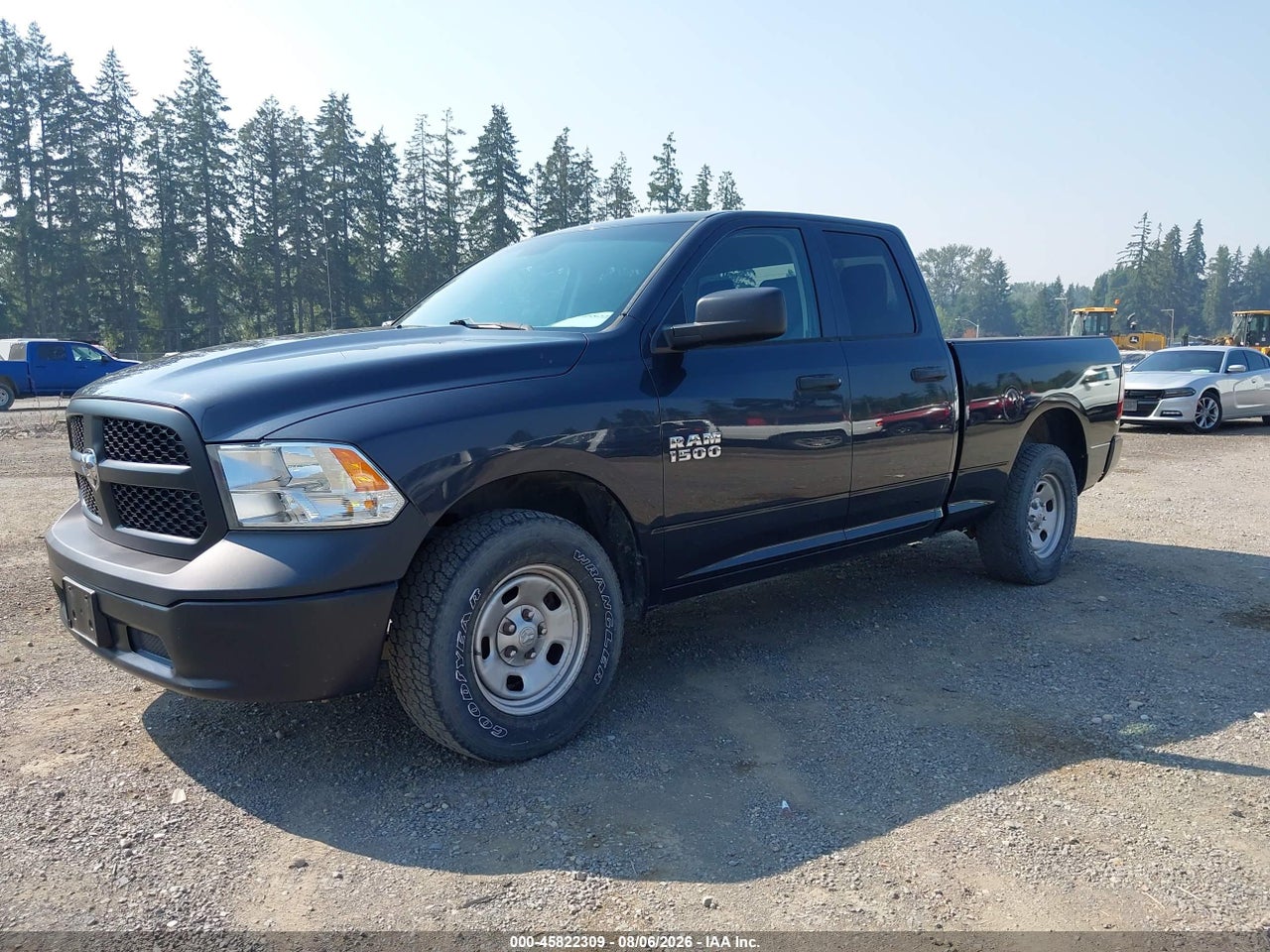 2017 RAM 1500 TRADESMAN  4X2 6'4 BOX · 2/11