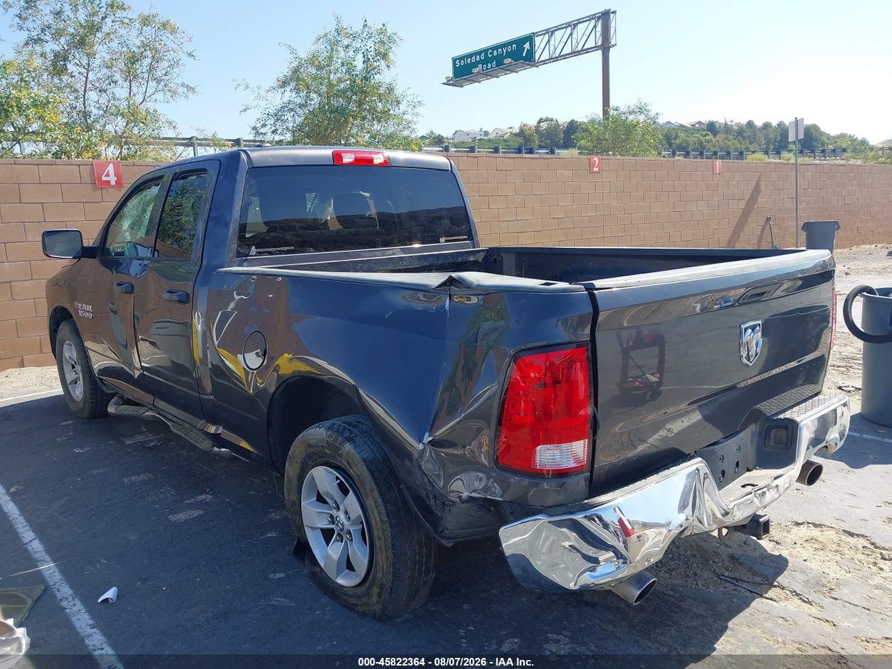 2016 RAM 1500 ST · 3/10