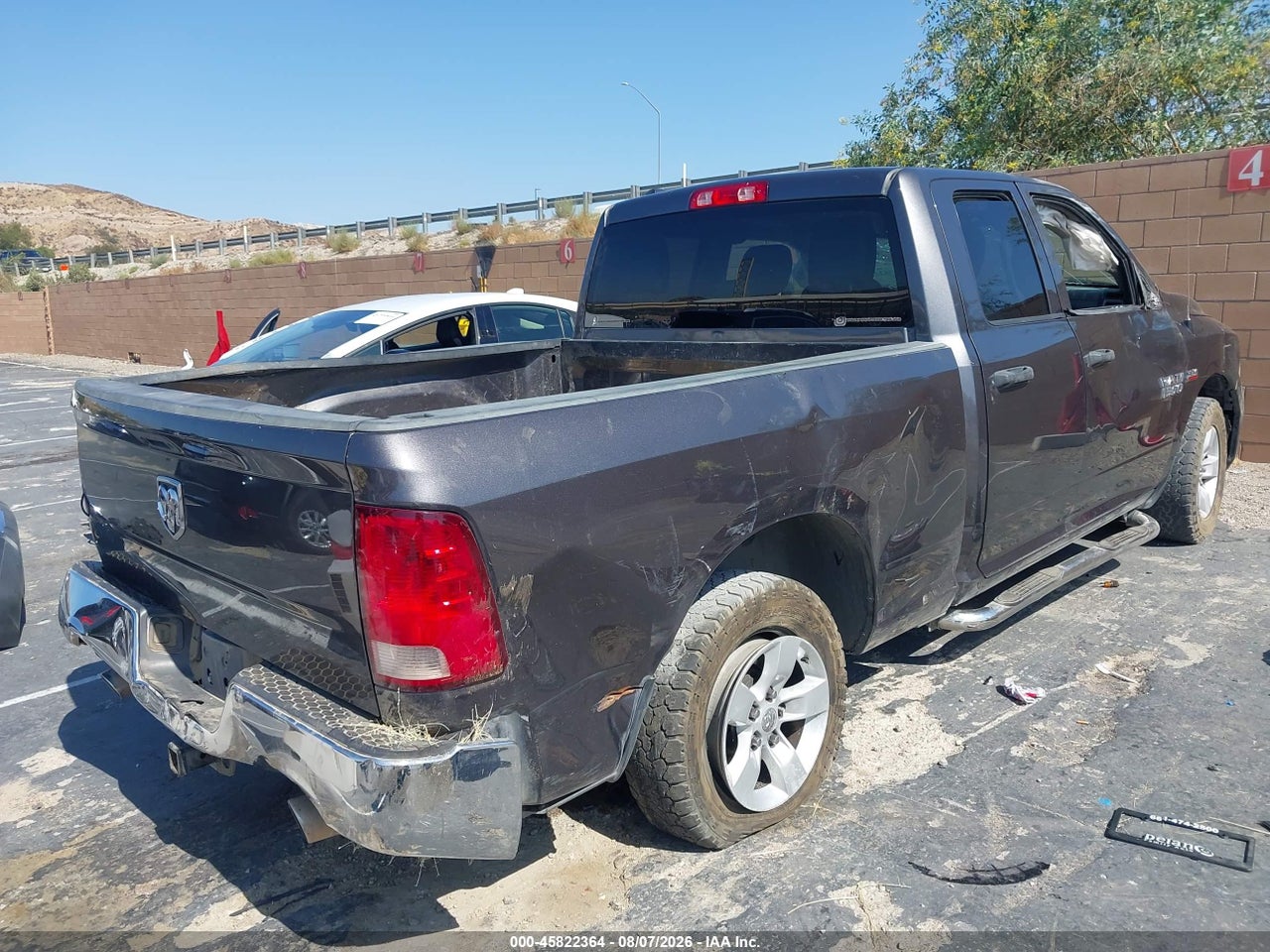 2016 RAM 1500 ST · 4/10