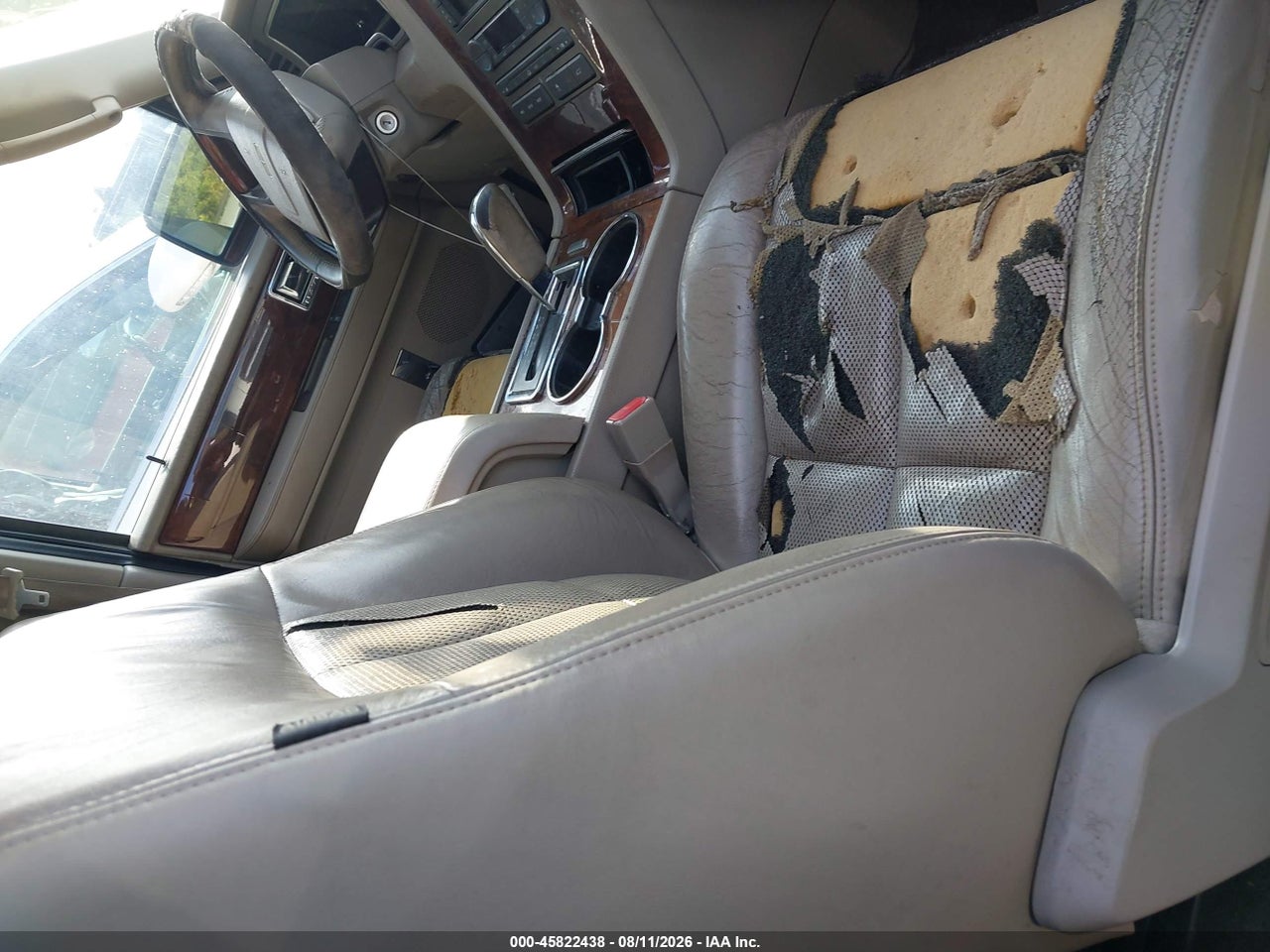 2011 LINCOLN NAVIGATOR · 5/11