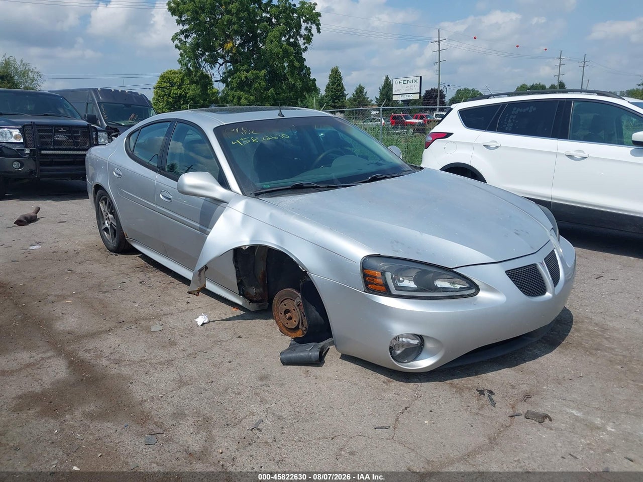 2004 PONTIAC GRAND PRIX GTP