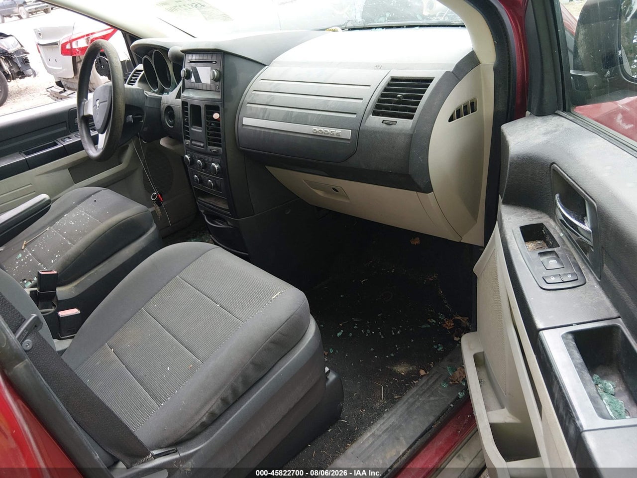 2009 DODGE GRAND CARAVAN SE · 5/11