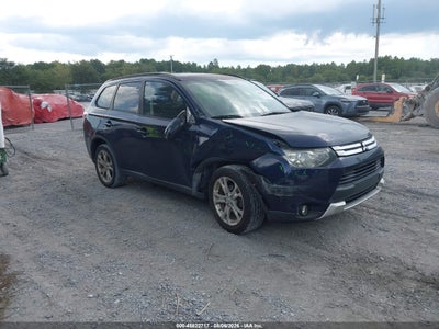 2015 MITSUBISHI OUTLANDER SE