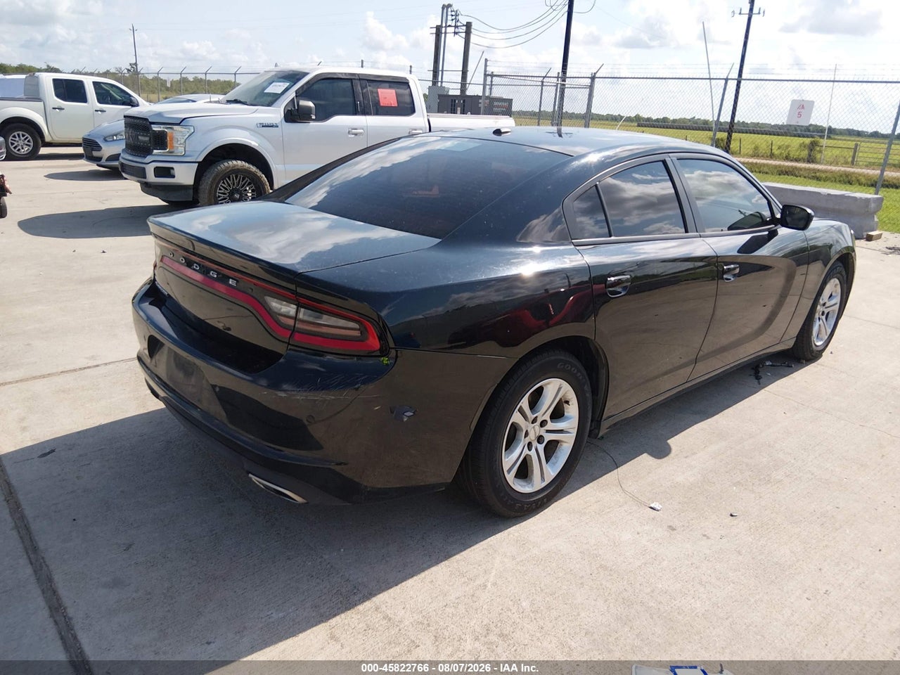 2020 DODGE CHARGER SXT RWD · 4/11