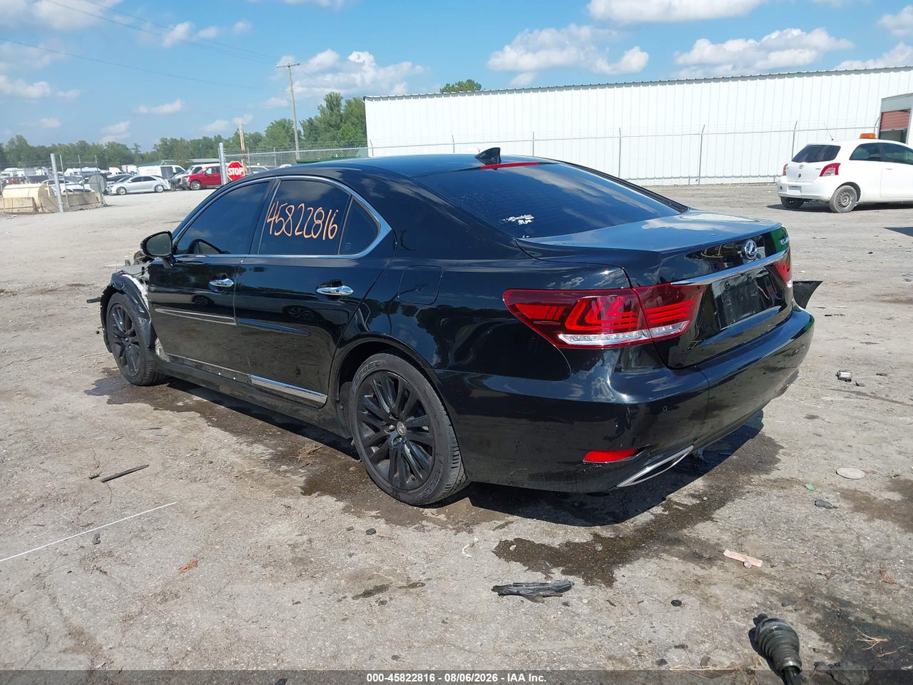 2016 LEXUS LS 460 · 3/11
