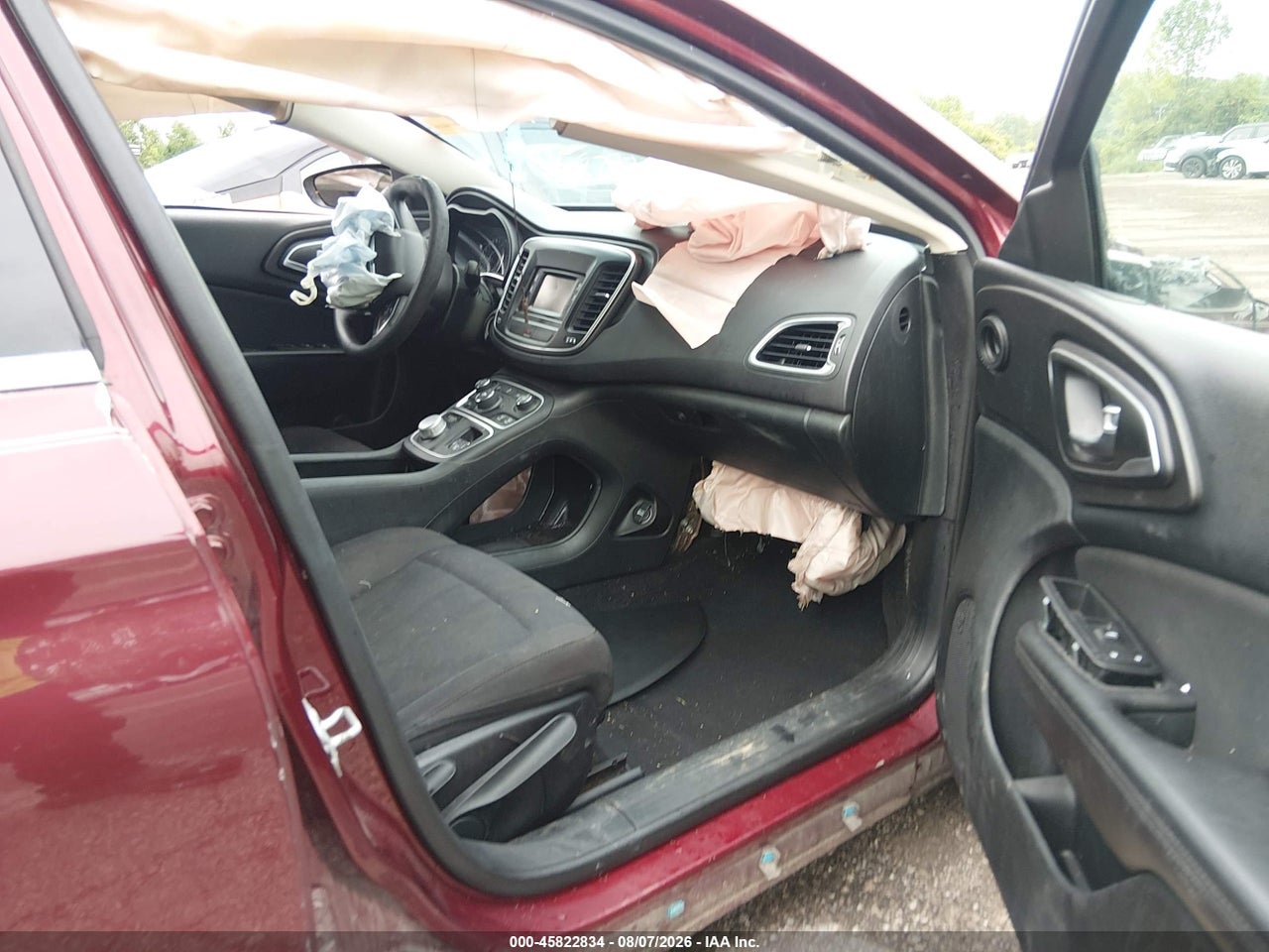2015 CHRYSLER 200 LIMITED · 5/11