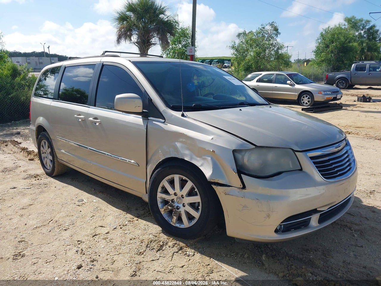 2C4RC1BG2DR****** · 2013 CHRYSLER TOWN &amp; COUNTRY TOURING