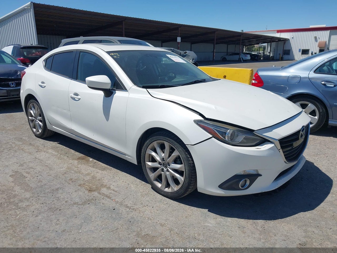 JM1BM1W34F1****** · 2015 MAZDA MAZDA3 S GRAND TOURING