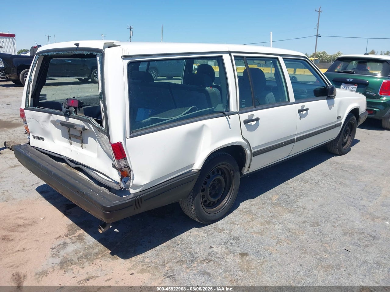1994 VOLVO 940   · 4/11