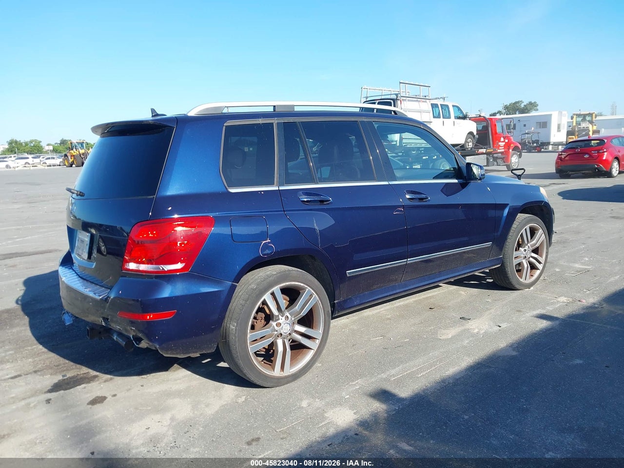 WDCGG5HB3EG****** · 2014 MERCEDES-BENZ GLK 350   · 4/11