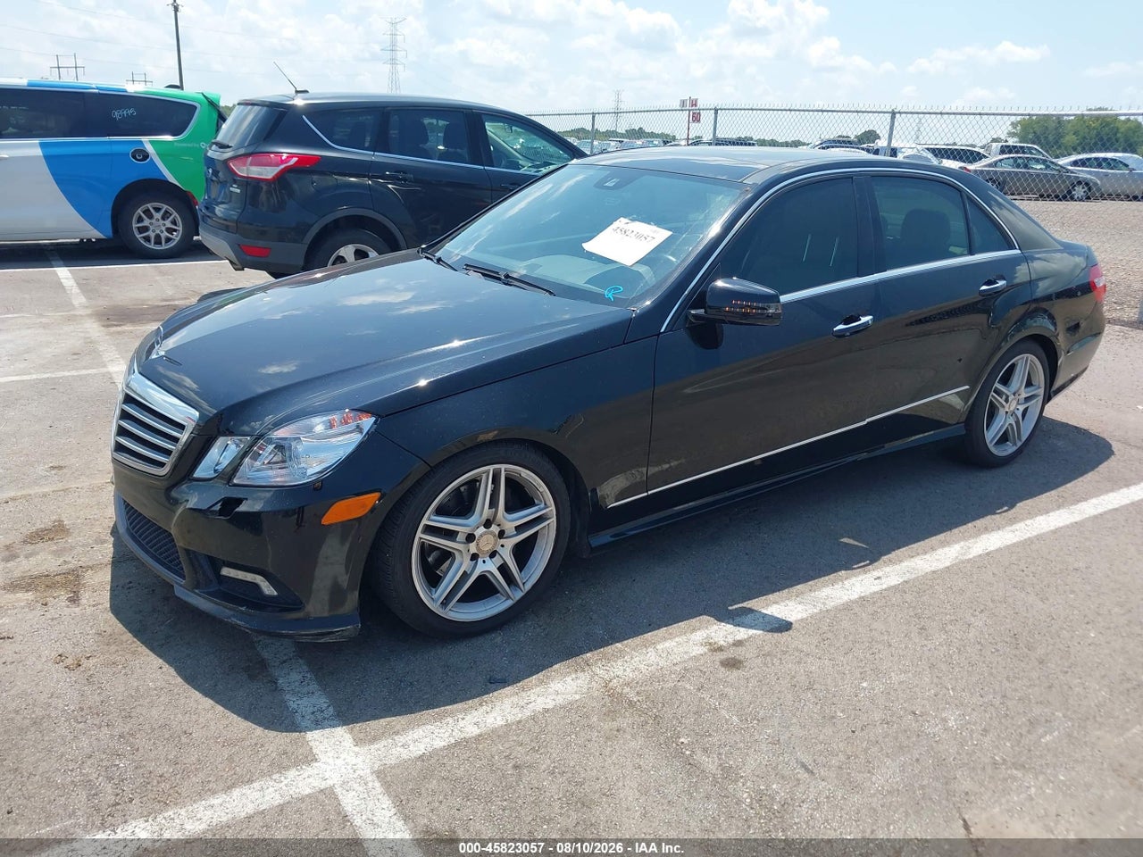 2011 MERCEDES-BENZ E 350 · 2/11