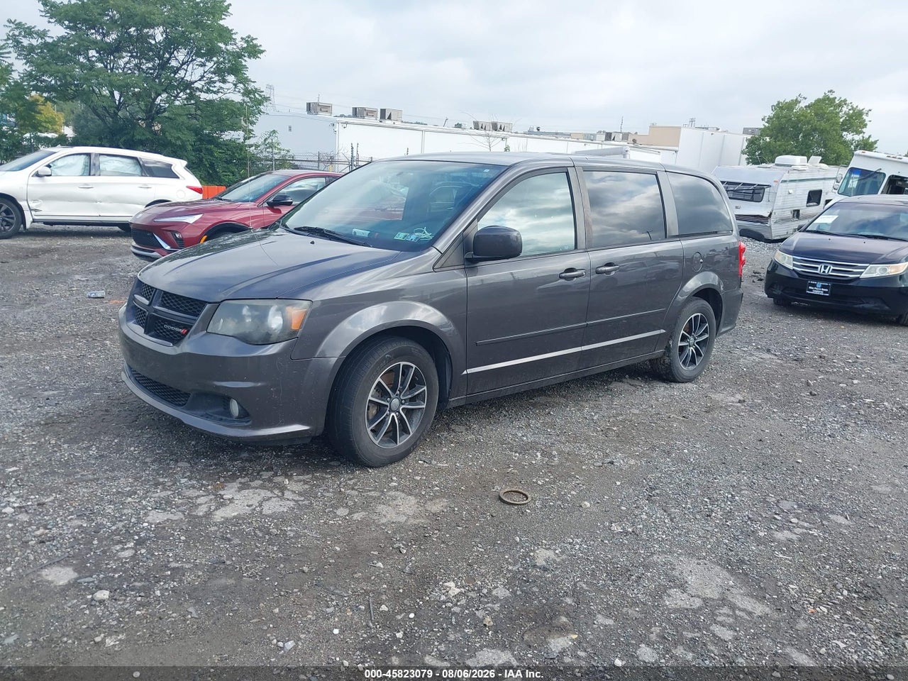 2015 DODGE GRAND CARAVAN SXT · 2/11