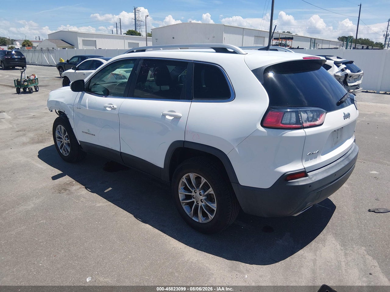 2019 JEEP CHEROKEE LATITUDE PLUS 4X4 · 3/11