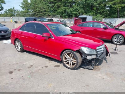 WDDGF8AB3DG****** · 2013 MERCEDES-BENZ C 300 SPORT 4MATIC