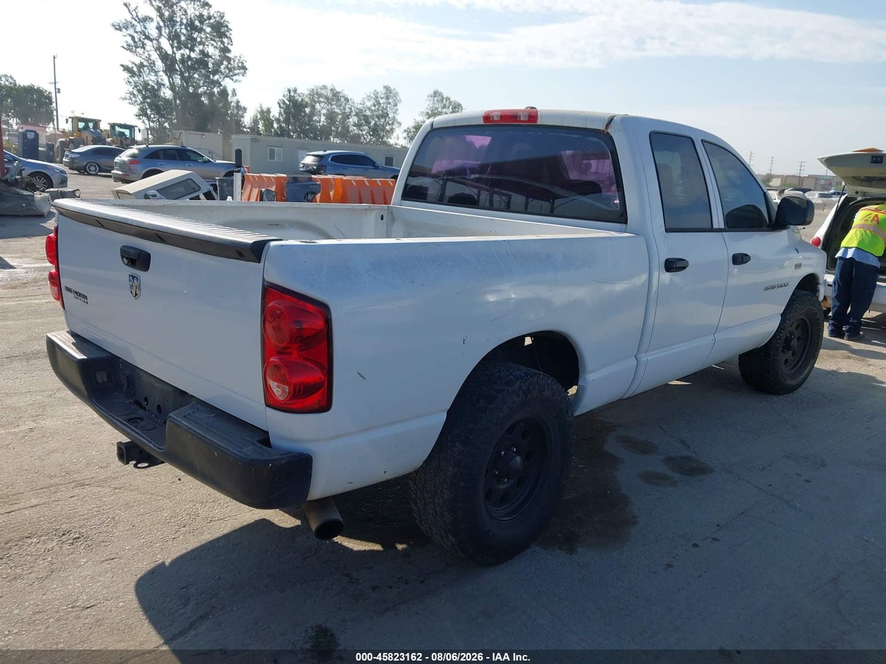 2007 DODGE RAM 1500 SLT · 4/11