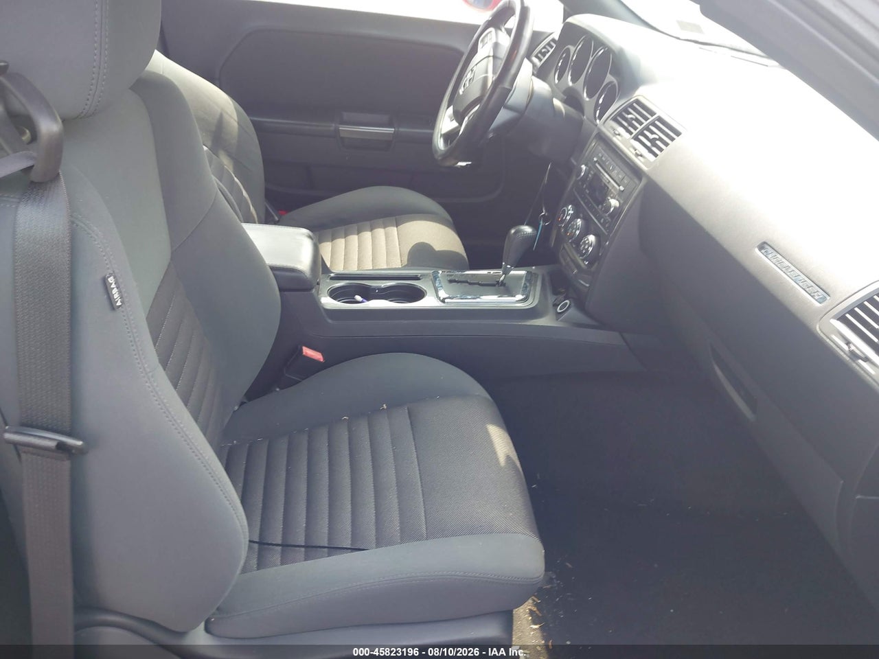 2012 DODGE CHALLENGER SXT · 5/11