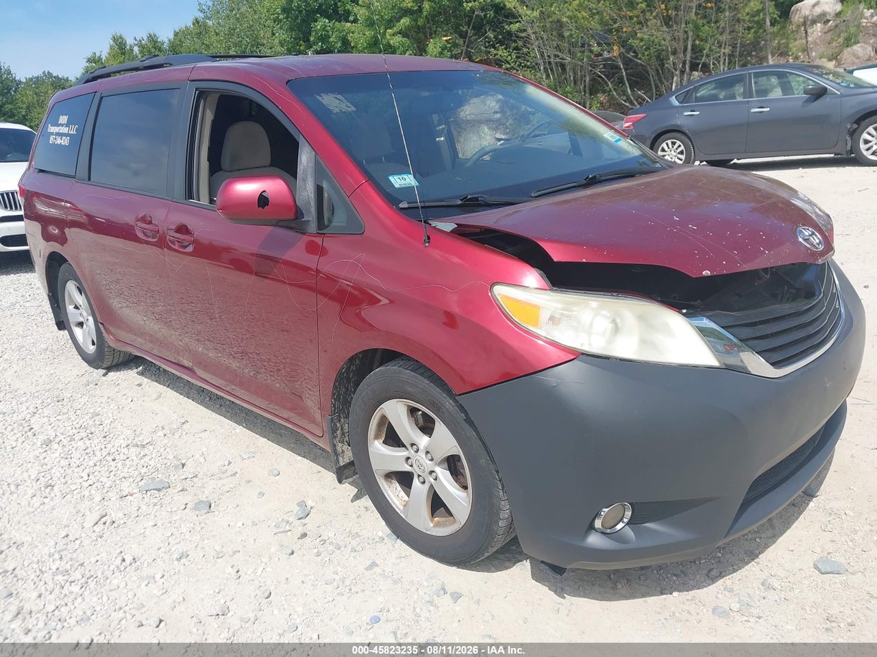 5TDKK3DC9CS****** · 2012 TOYOTA SIENNA LE V6 8 PASSENGER