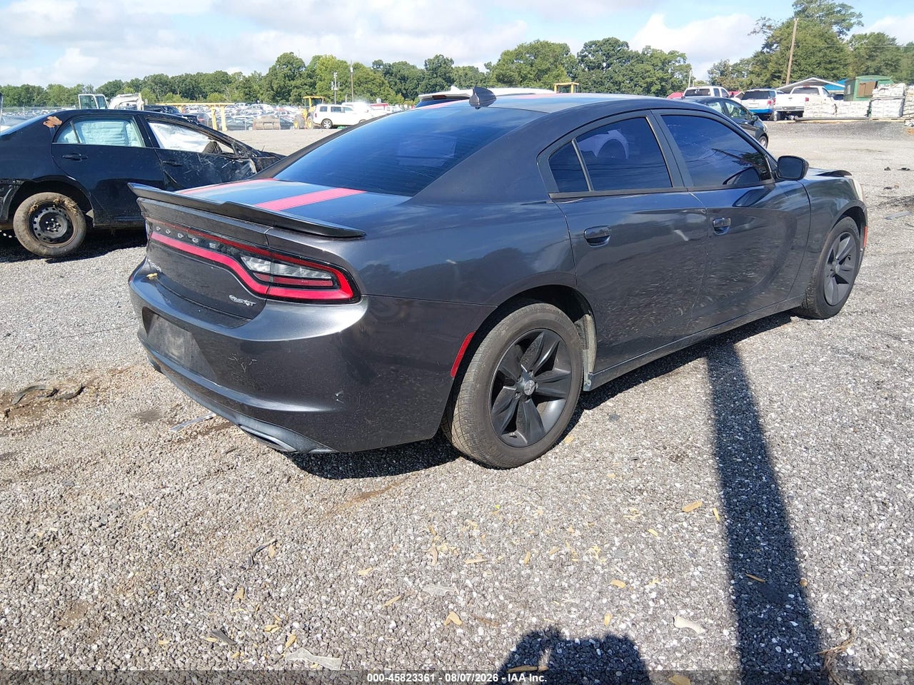 2017 DODGE CHARGER SXT RWD · 4/11
