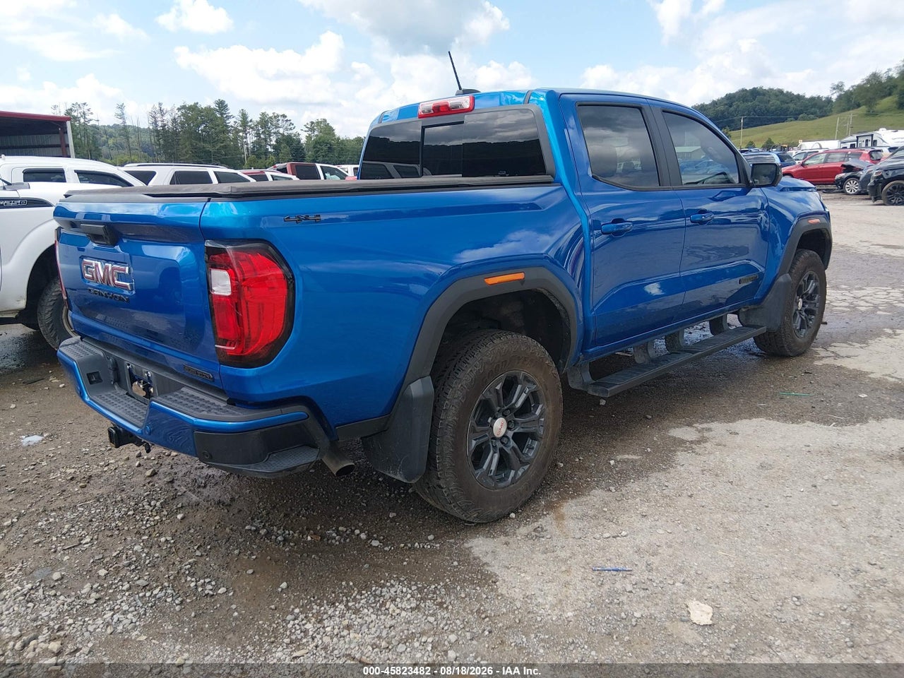 2024 GMC CANYON 4WD ELEVATION · 4/11