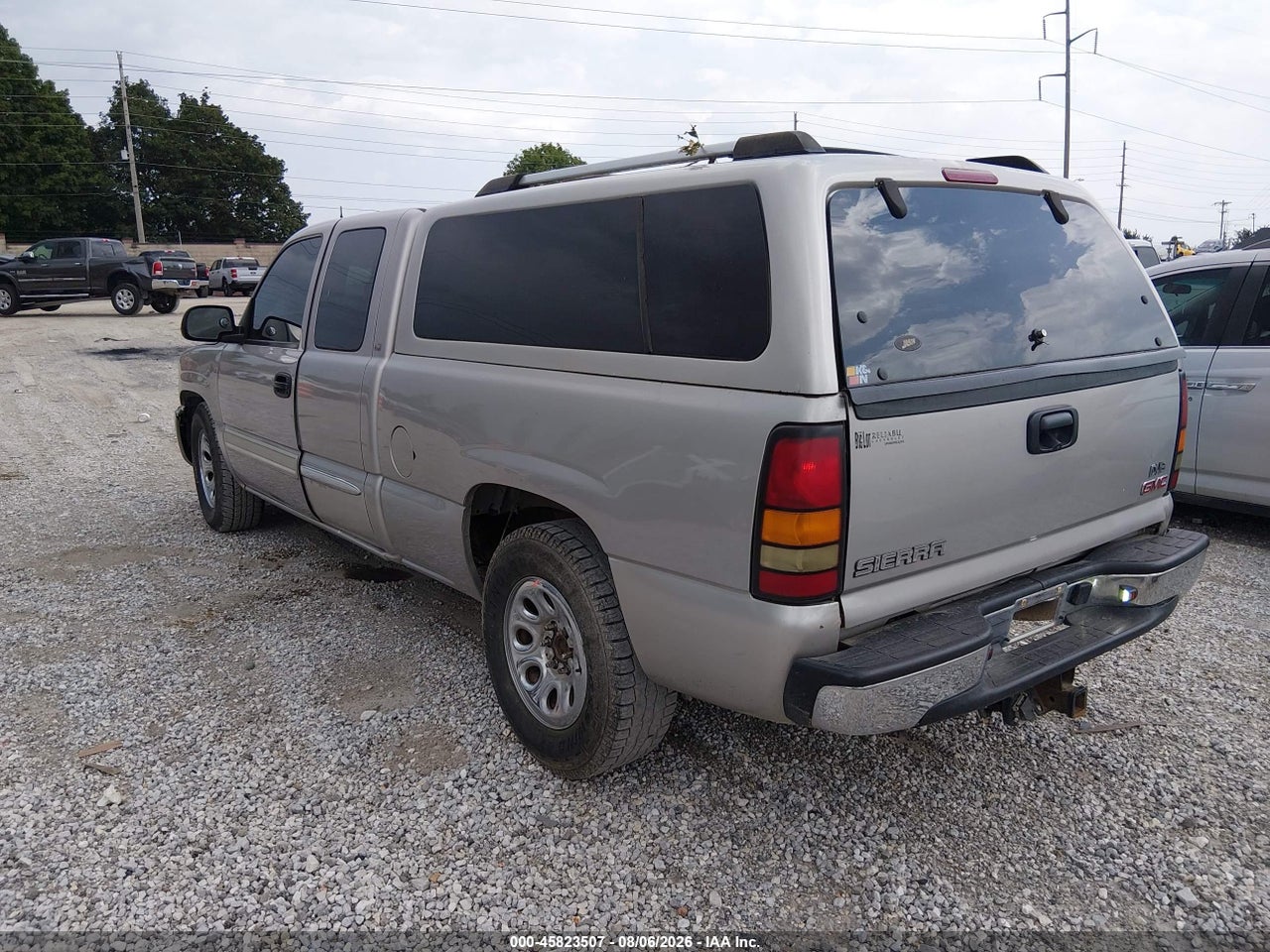 2GTEC19T241****** · 2004 GMC SIERRA 1500 SLT · 3/11