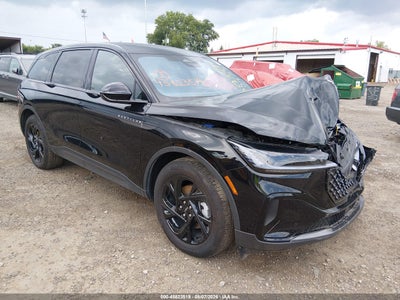 5LMPJ8JA6SJ****** · 2025 LINCOLN NAUTILUS PREMIERE