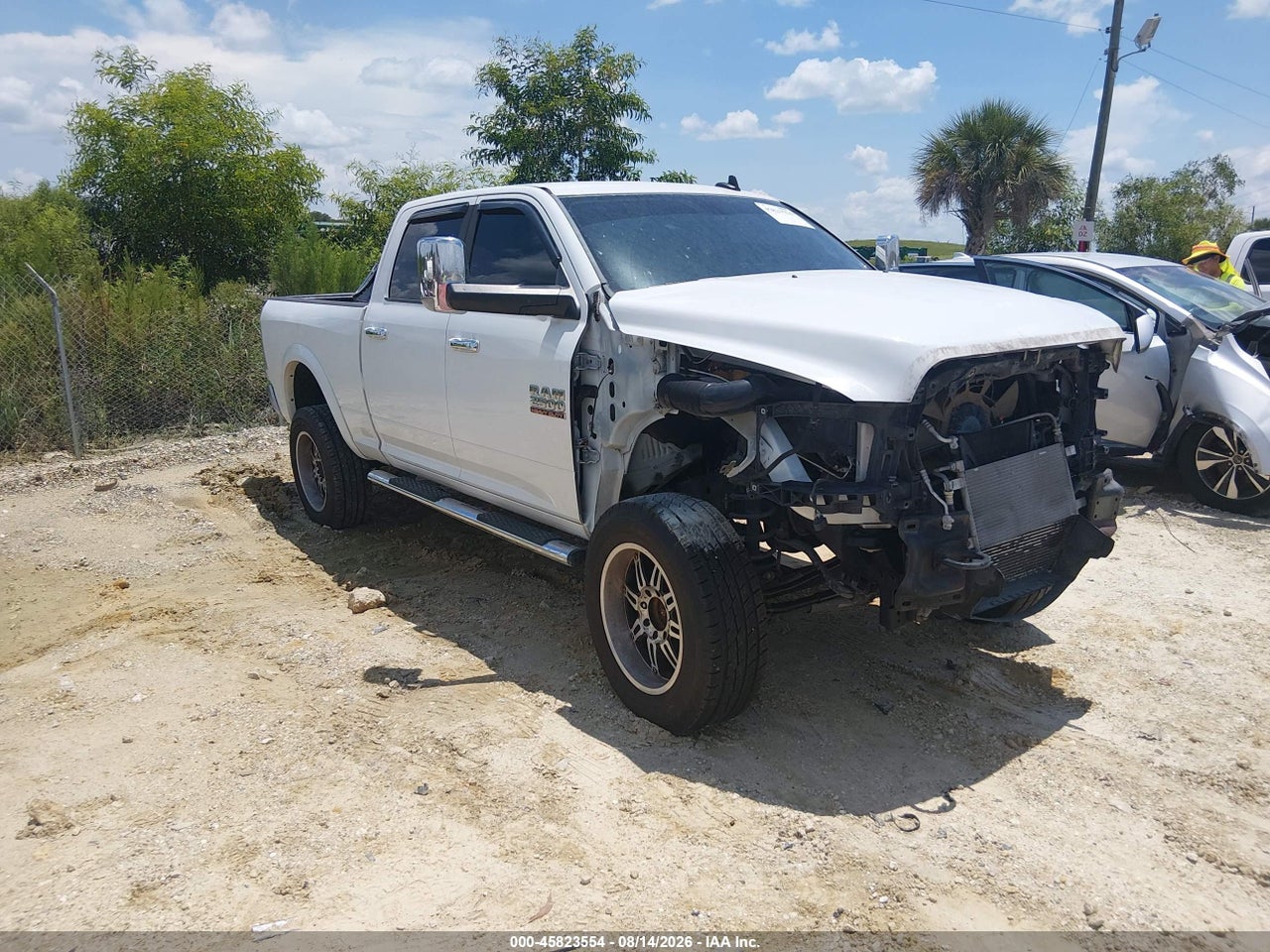 3C6UR5FL5DG****** · 2013 RAM 2500 LARAMIE