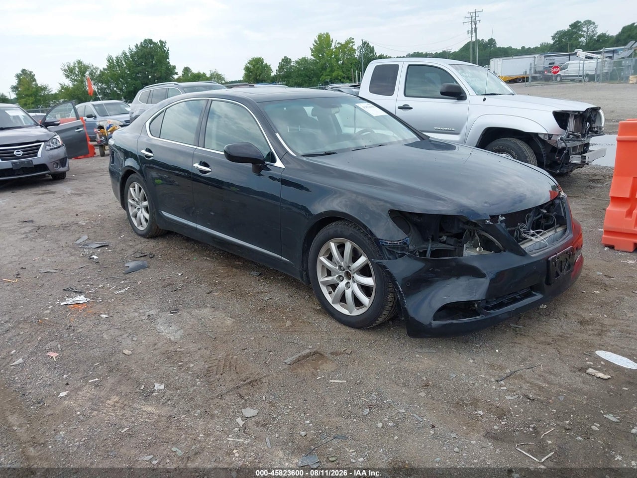JTHBL46F175****** · 2007 LEXUS LS 460