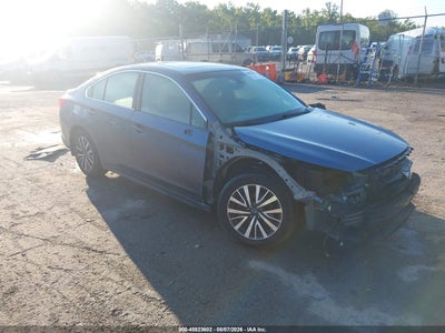 4S3BNAH61J3****** · 2018 SUBARU LEGACY 2.5I PREMIUM