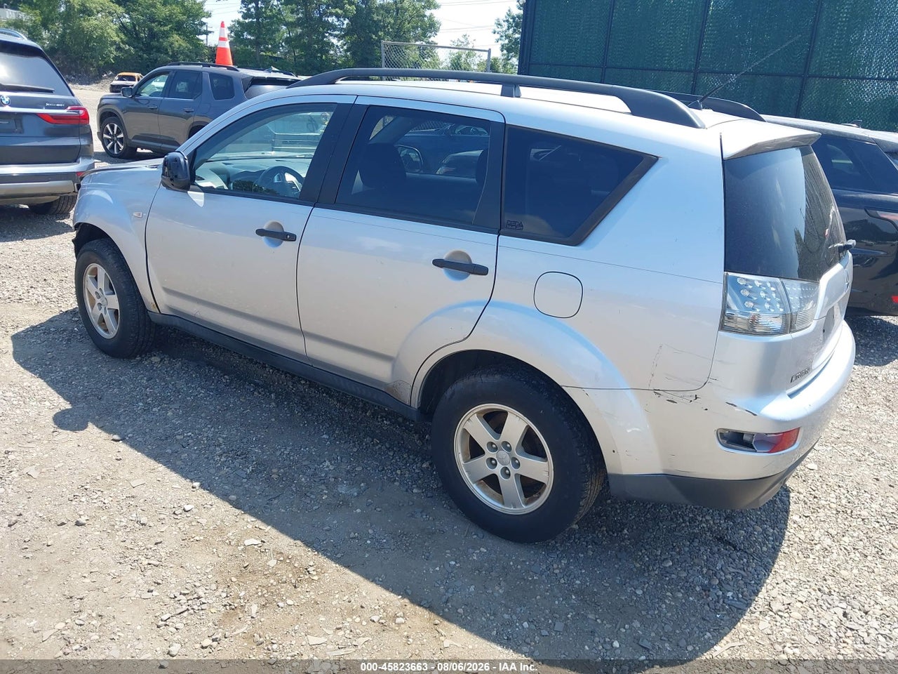 2007 MITSUBISHI OUTLANDER ES/LS · 3/11