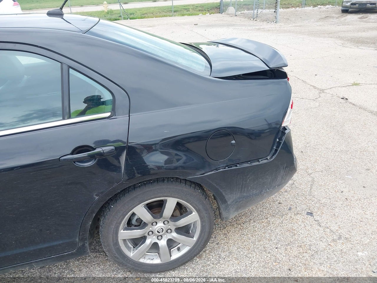2011 MERCURY MILAN PREMIER · 6/11