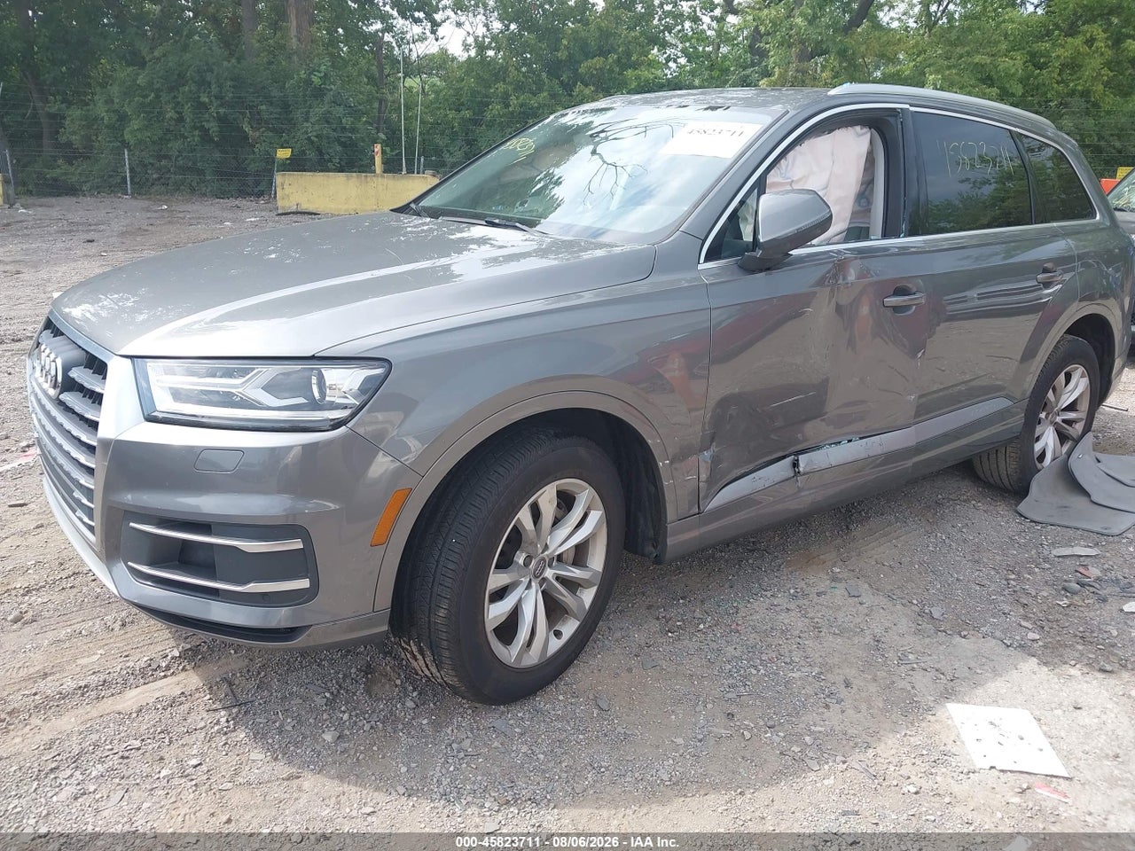 2017 AUDI Q7 3.0T PREMIUM · 2/11