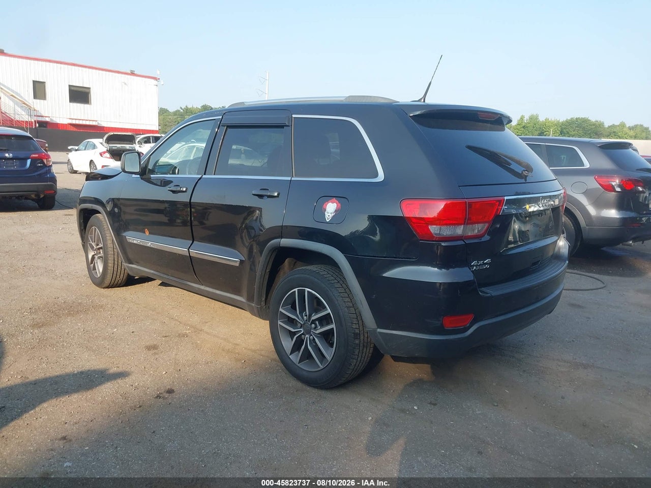 2011 JEEP GRAND CHEROKEE LAREDO · 3/11
