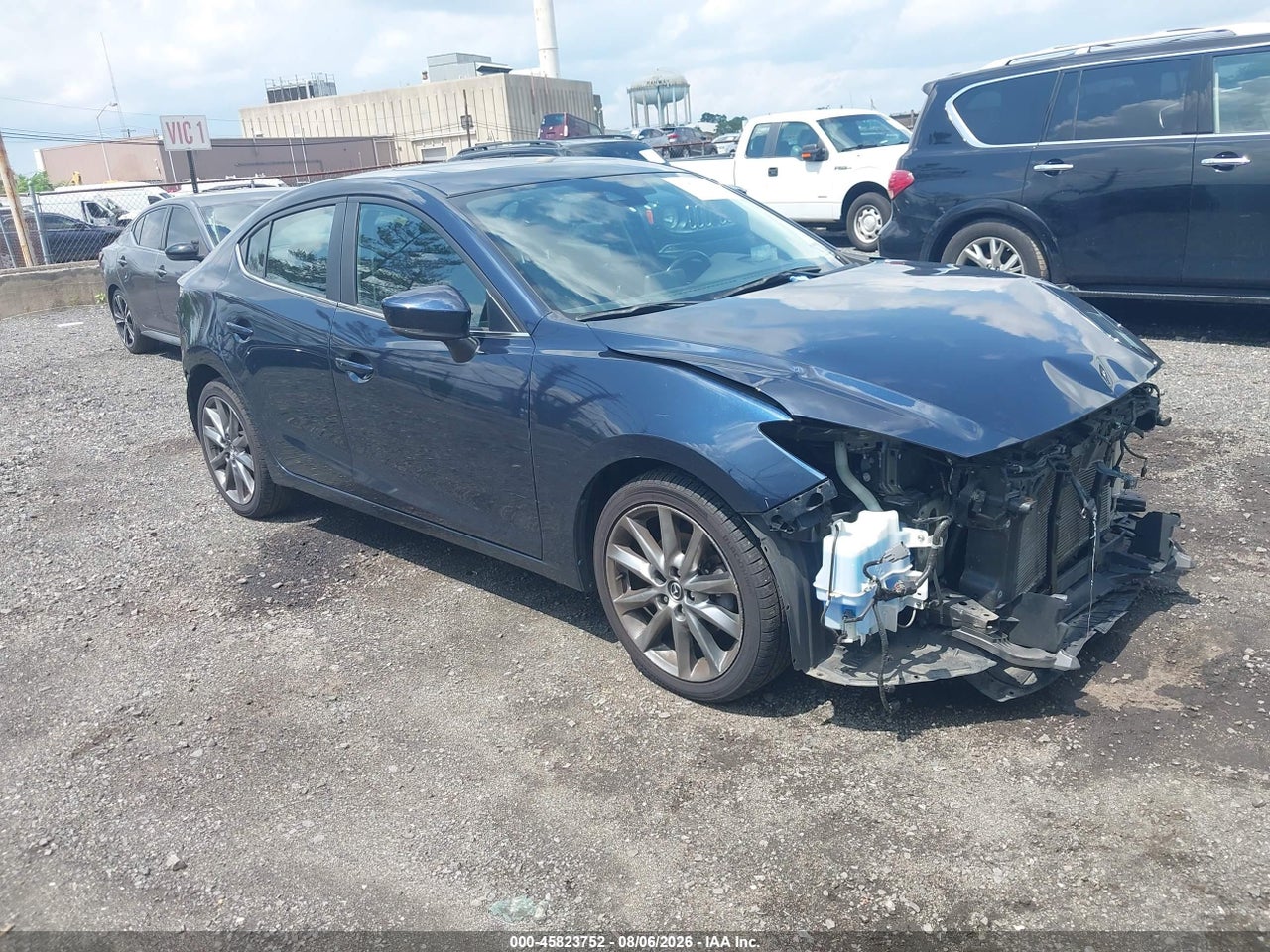 3MZBN1W30JM****** · 2018 MAZDA MAZDA3 GRAND TOURING