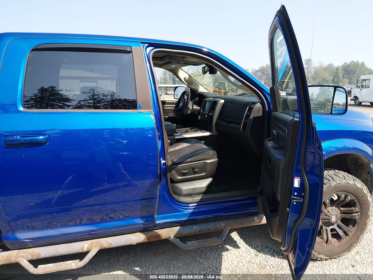 2014 RAM 1500 SPORT · 5/11