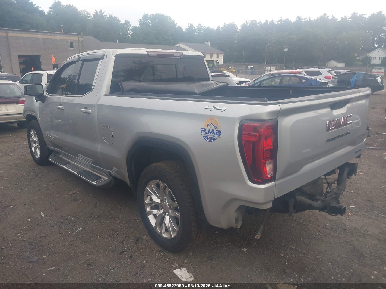2019 GMC SIERRA 1500 SLE · 3/11