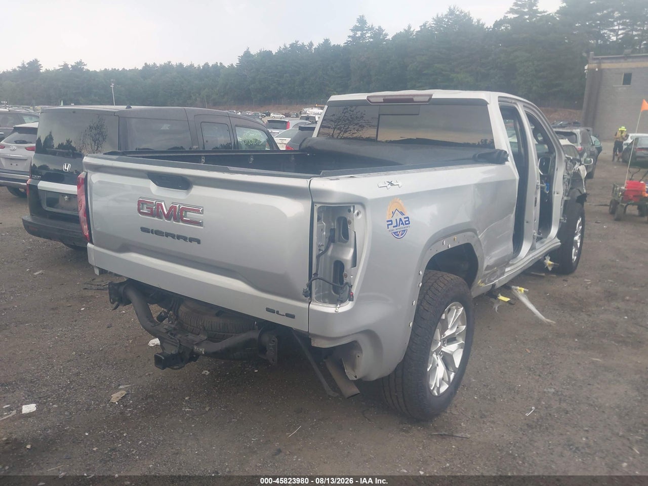 2019 GMC SIERRA 1500 SLE · 4/11