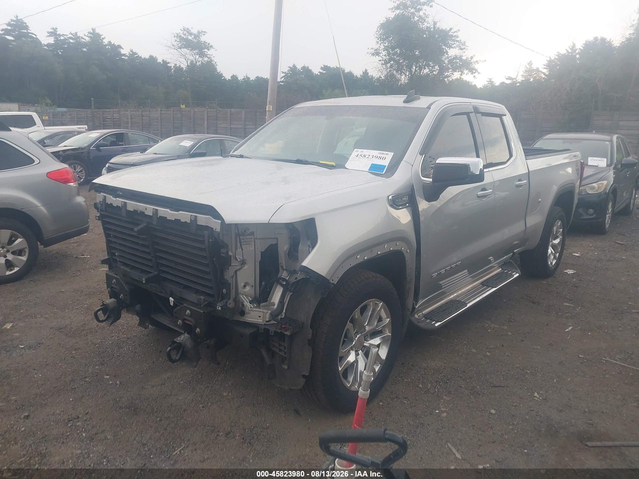 2019 GMC SIERRA 1500 SLE · 2/11